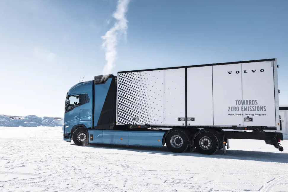 Rinnovabili • hydrogen-powered electric trucks