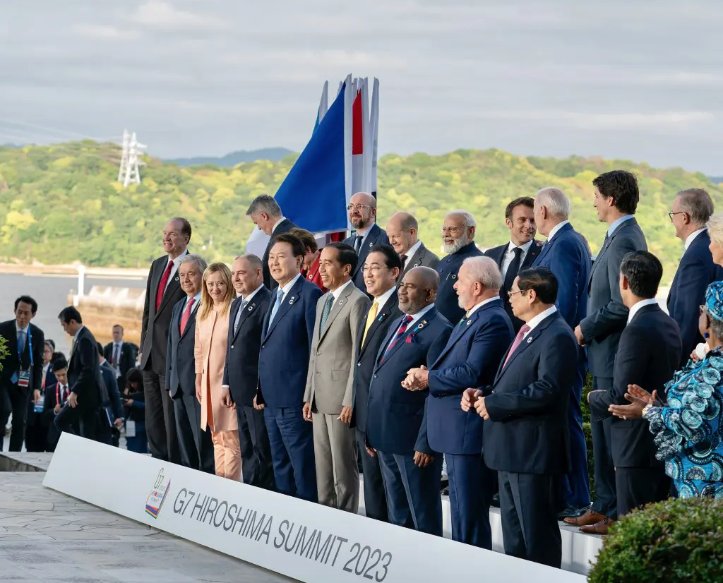 G7