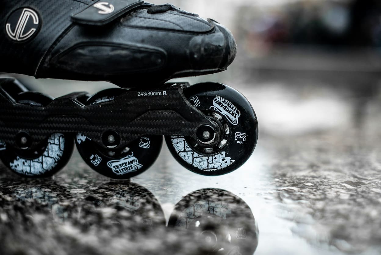 Rinnovabili • Electric Skates Arrive: Lightweight and Capable of Speeds Up to 30 km/h