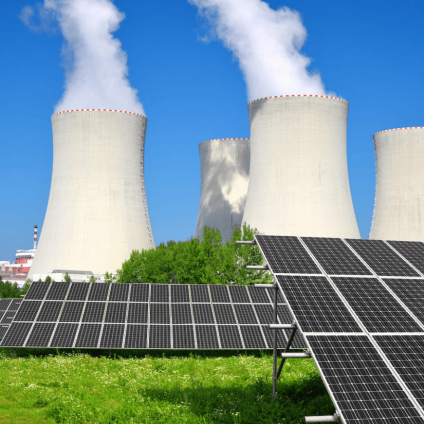 Rinnovabili • State of the Nuclear Industry: How Renewables Are Overtaking Nuclear Power.